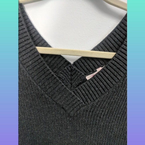 Victoria Secret Knit Sweater Size XS - Picture 4 of 6